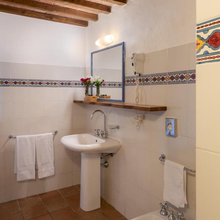 BORGO GALLINAIO 32, Emma Villas - Villa con 16 Camere da Letto - 17