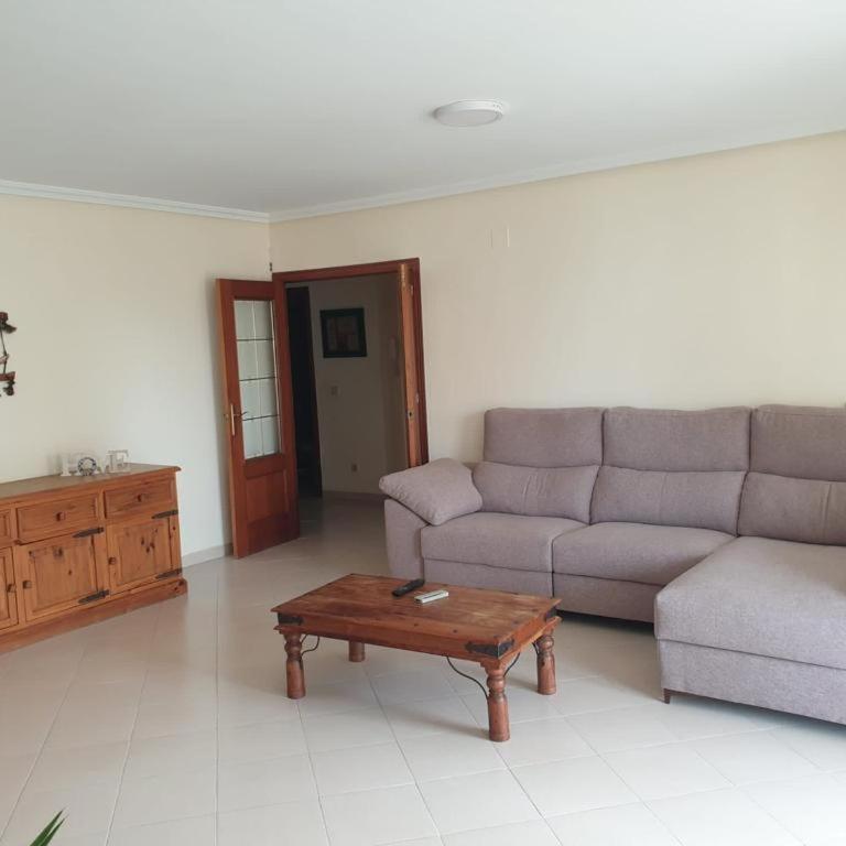 Piso para vacaciones en Alicante - Apartment with Terrace - 2