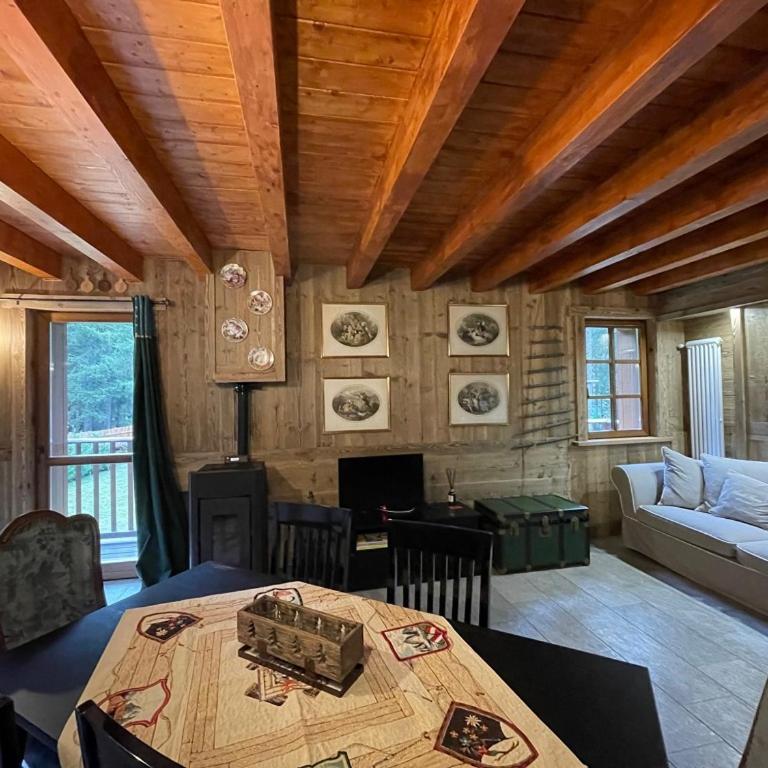 WILDHOMES Wild Wolf Lodge - Appartamento con 3 Camere da Letto - 6