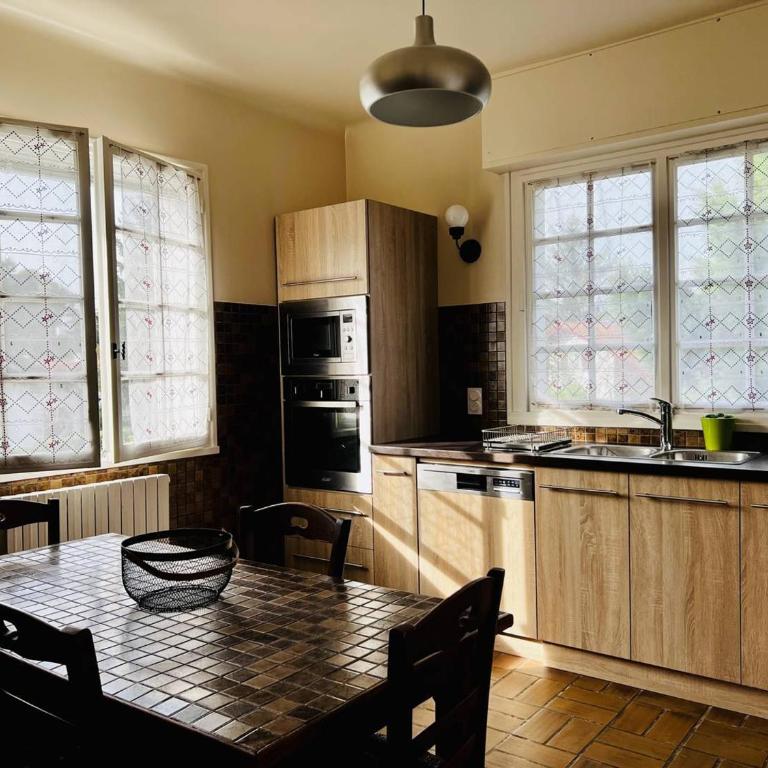 Maison T4 à Cambo-les-Bains, 5 pers., Animaux admis, Internet - Maison 3 Chambres - 5