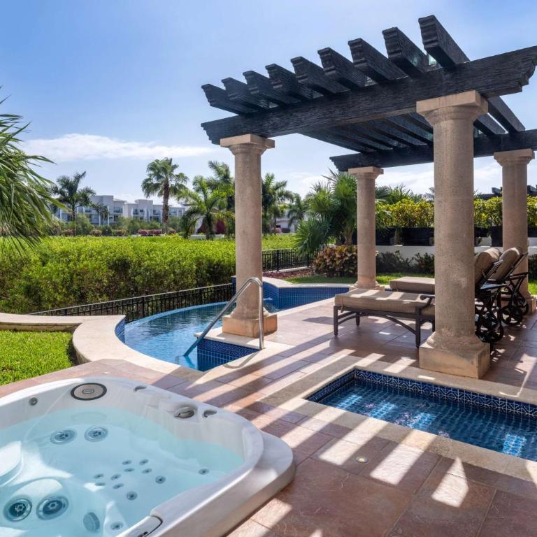 Grand Residences Riviera Cancun, All Inclusive - Suite with Private Pool - 3