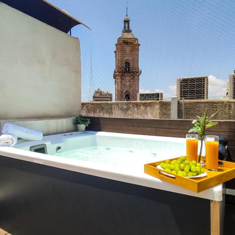 Living4Malaga Skyline Apartments - Apartamento Estudio con azotea y bañera de hidromasaje - 2