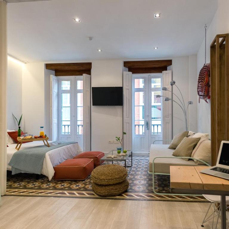 Living4Malaga Skyline Apartments - Apartamento Estudio con balcón francés - 6