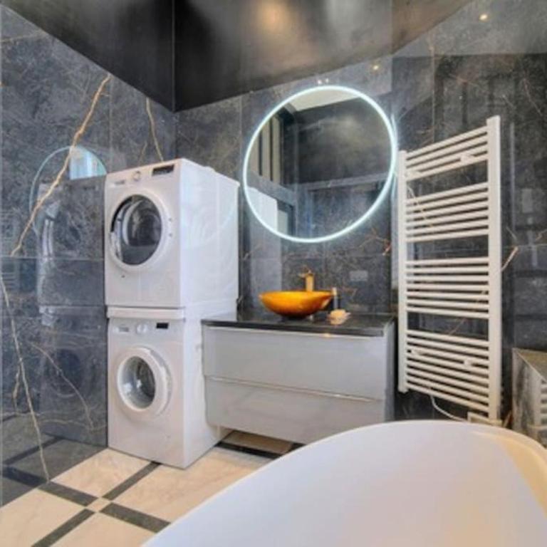 Luxury 2-floor Flat minutes walk to Croisette and City Center - Appartement 2 Chambres - 27