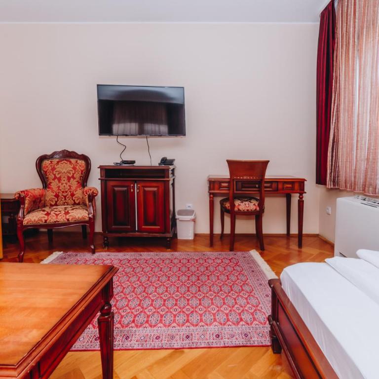 Hotel Madison Kragujevac - Deluxe Zweibettzimmer - 1