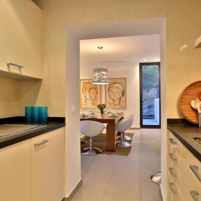 Gorgeous Ibiza Villa Las Palomas 4 Bedrooms Beautiful Sunset & Country View San Jose - Four-Bedroom Villa - 10