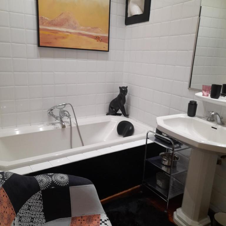 Chambres d'hôtes Le Regent - Chambre Double Deluxe avec Baignoire - 4