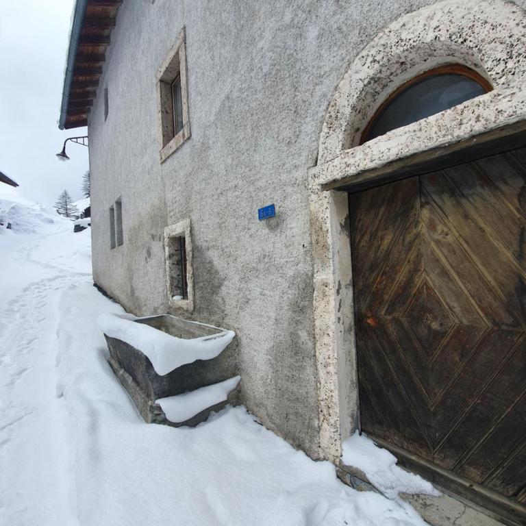 Bourg-saint-Pierre : le cachet d'antan - Two-Bedroom Apartment - 8