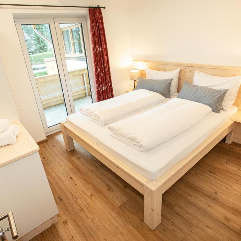 Ferienwohnungen "Zur Wally", Apartment Sauba - Apartment mit 3 Schlafzimmern - 3