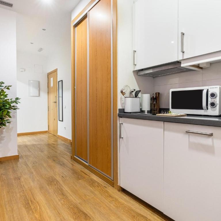 Limehome Madrid San Lorenzo - Studio Apartment (Ground Floor) - disability access - 3