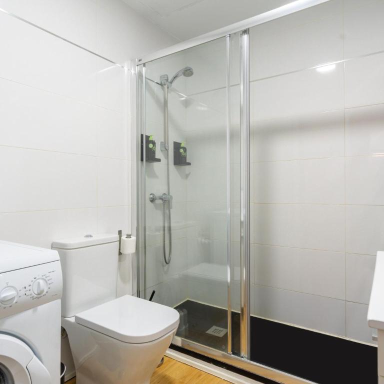 Limehome Madrid San Lorenzo - Two-Bedroom Apartment - 13
