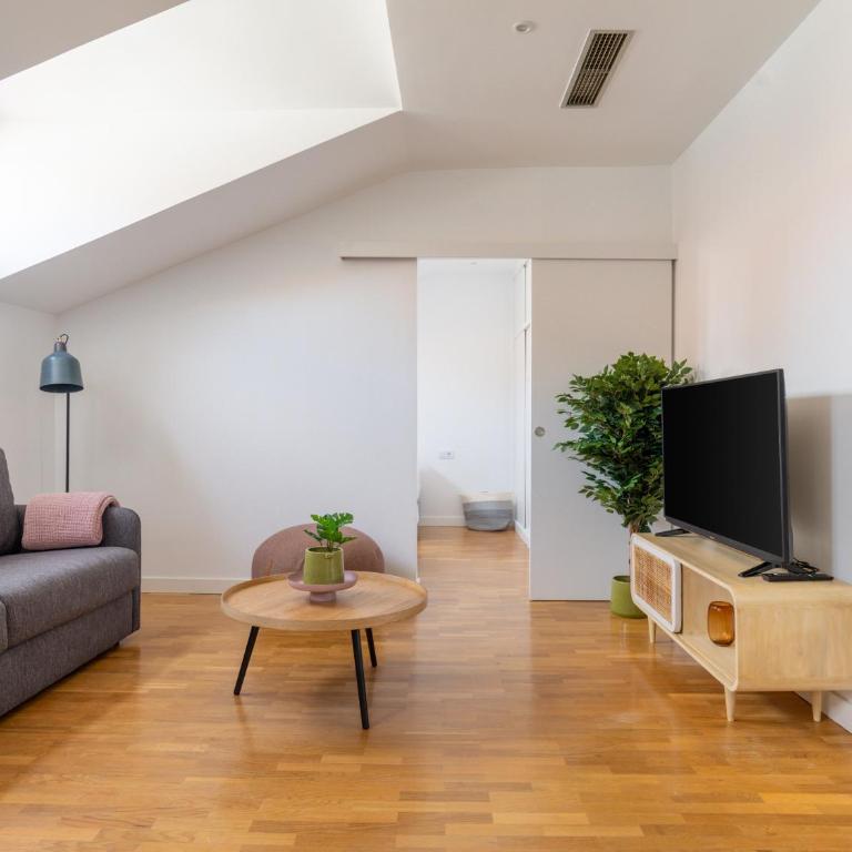 Limehome Madrid San Lorenzo - Two-Bedroom Apartment - 4