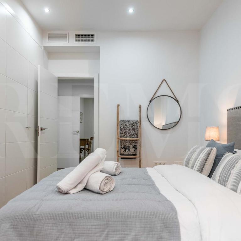 Lovely Boho apartment with parking - Historic Center by REMS - Apartamento de 2 dormitorios - 7