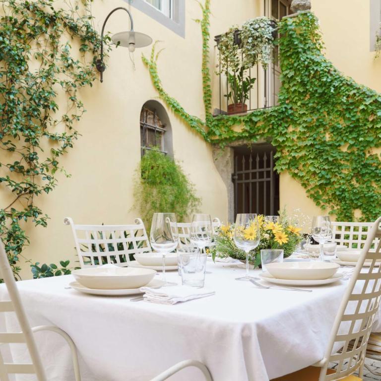 Corte Paolina - charming courtyard inside Lucca - Appartamento con 2 Camere da Letto - 1
