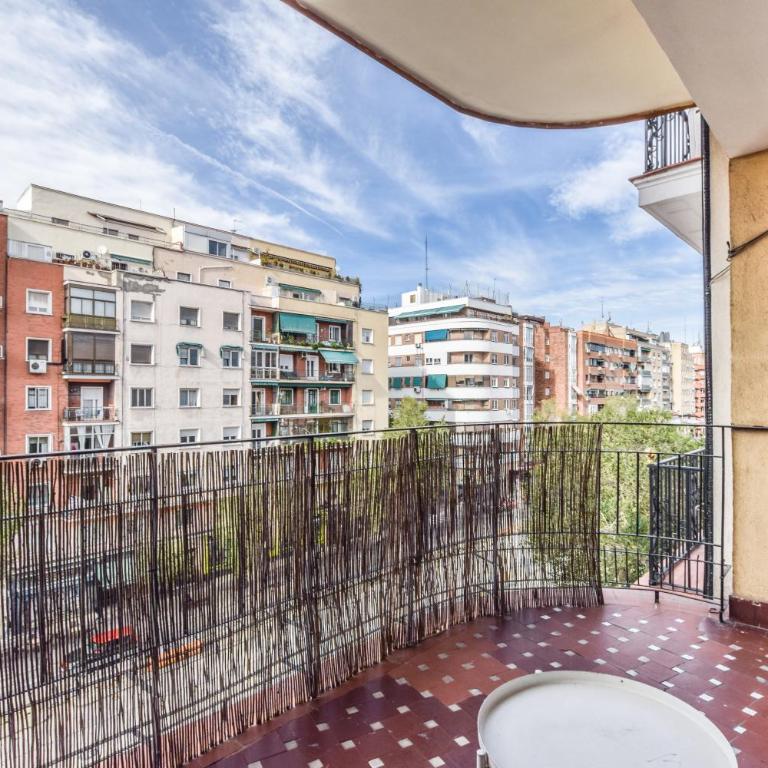 Retiro VIII - Estilo urbano en el corazón de Madrid - Apartment - 2