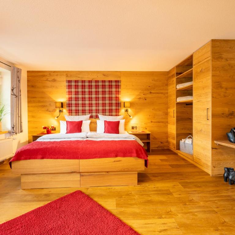Familien- und Wellnesshotel "Viktoria" - Suite (18) - 3