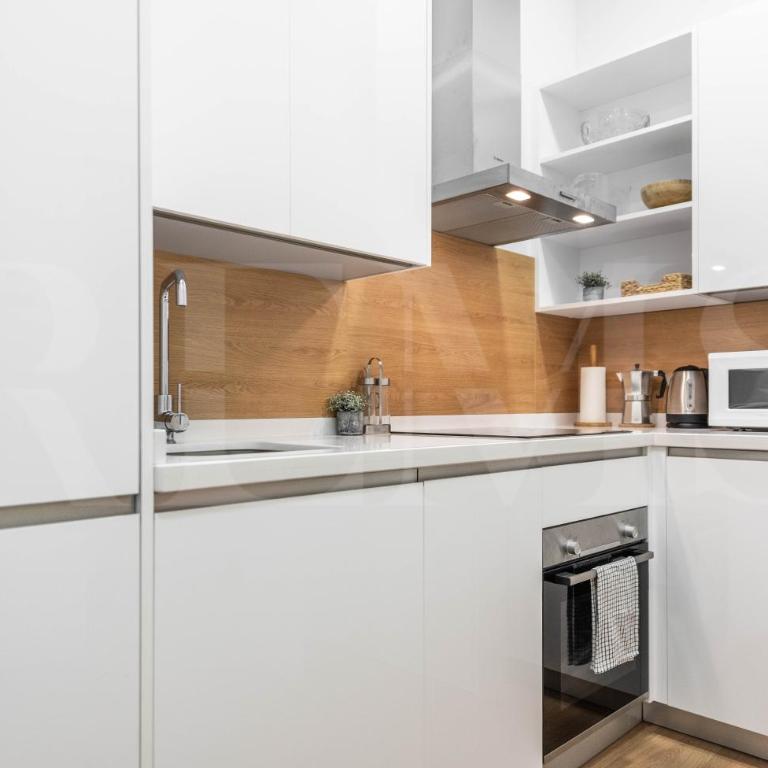 Dreamy Mediterranean apartment with parking - Center by REMS - Apartamento con balcón - 5