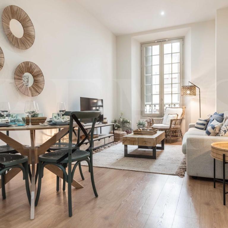 Dreamy Mediterranean apartment with parking - Center by REMS - Apartamento con balcón - 10