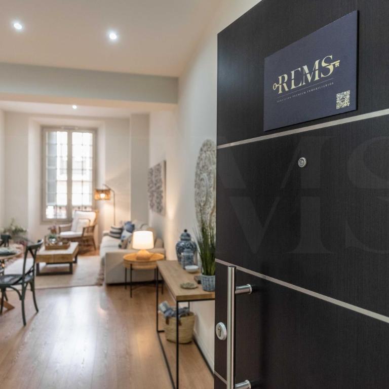 Dreamy Mediterranean apartment with parking - Center by REMS - Apartamento con balcón - 38
