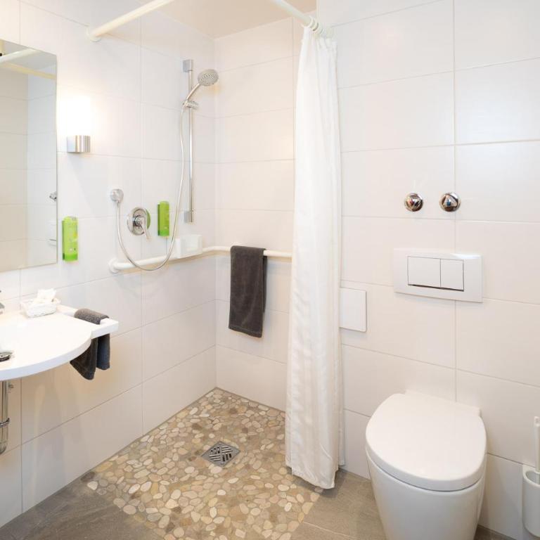 Familien- und Wellnesshotel "Viktoria" - Junior Suite (26) - 3