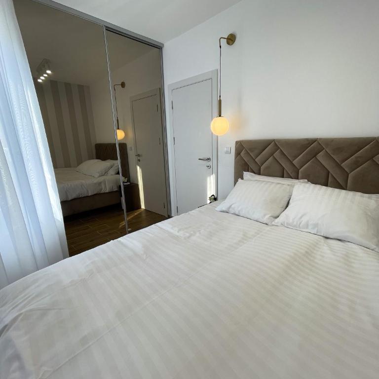 Nivalis Hill A16 - One-Bedroom Apartment - 8