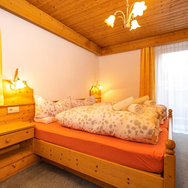Haus Anton Sölden - Apartments & Zimmer - Familiensuite - 4