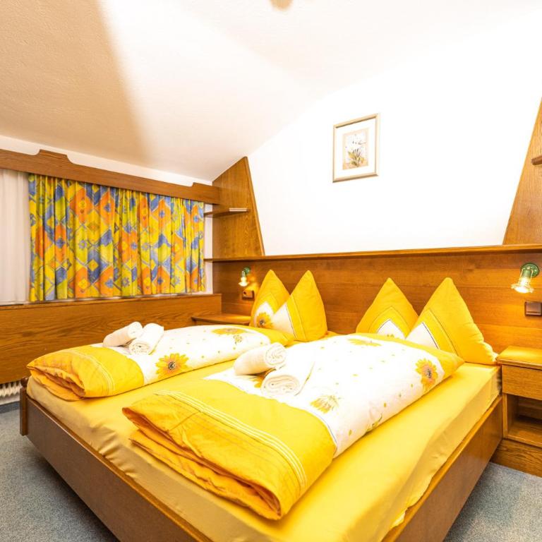 Haus Anton Sölden - Apartments & Zimmer - Familiensuite - 6