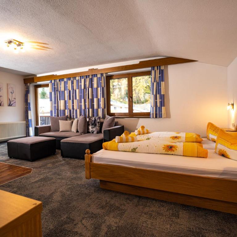 Haus Anton Sölden - Apartments & Zimmer - Standard Apartment mit 1 Schlafzimmer Nr. 7 - 11