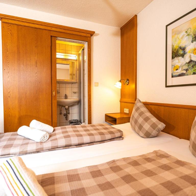 Haus Anton Sölden - Apartments & Zimmer - Deluxe Doppelzimmer - 4