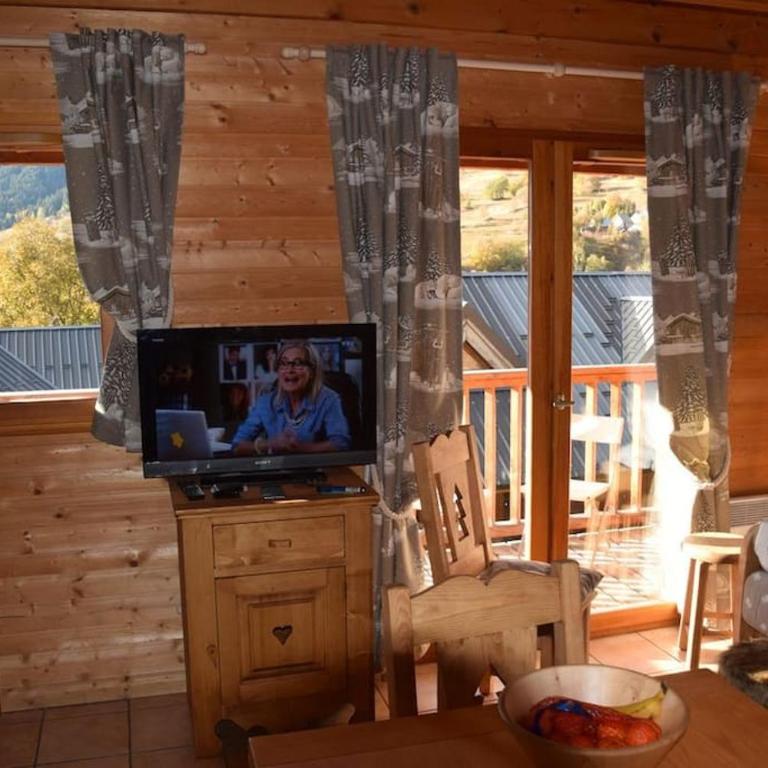 Saint François Longchamps Loc à la Montagne avec piscine été hiver vg23 - Chalet 2 Chambres - 12
