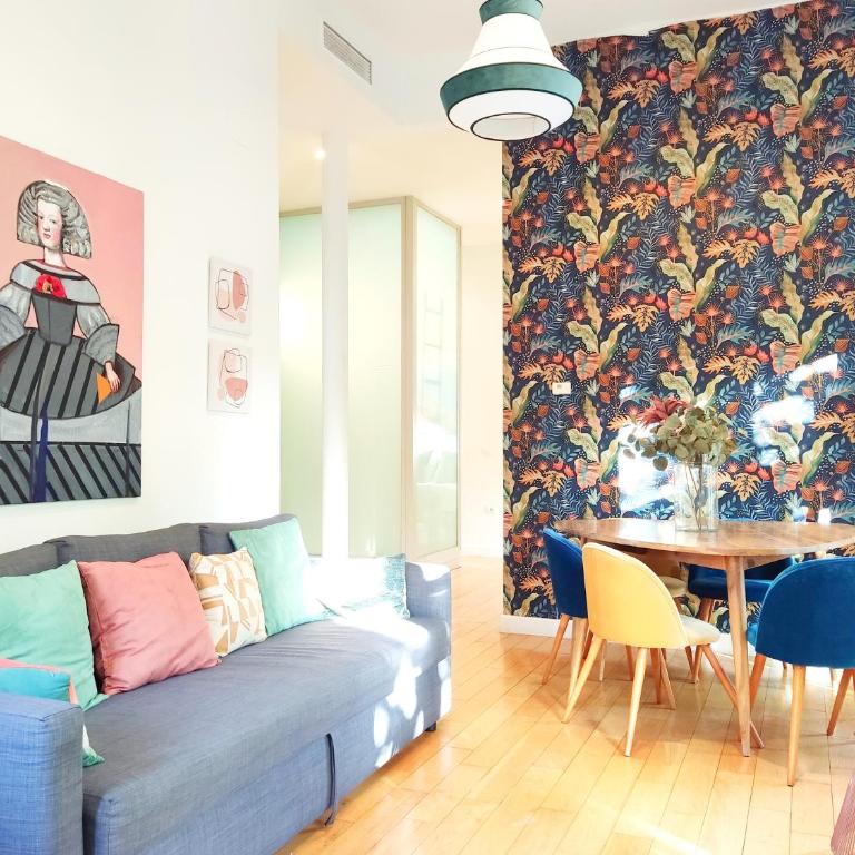 HomeySeville-Special Apartment Arenal 6 pax, Parking Optional - Apartamento de 2 dormitorios - 25