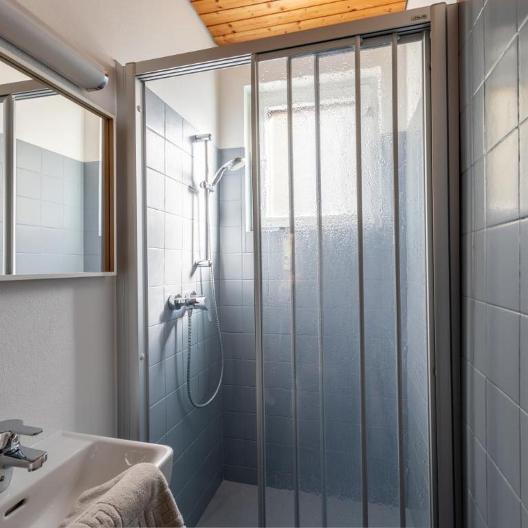 Appartements DAS RETTENBACHER - Apartment mit 3 Schlafzimmern, Terrasse und Bergblick - 24