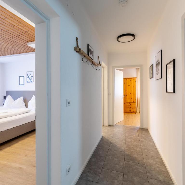 Appartements DAS RETTENBACHER - Four-Bedroom Apartment with Balcony and Mountain View - 24