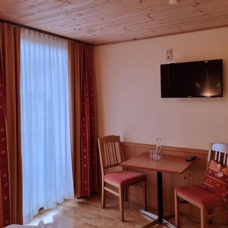Karnischer Hof - Deluxe Doppelzimmer mit Balkon - 7