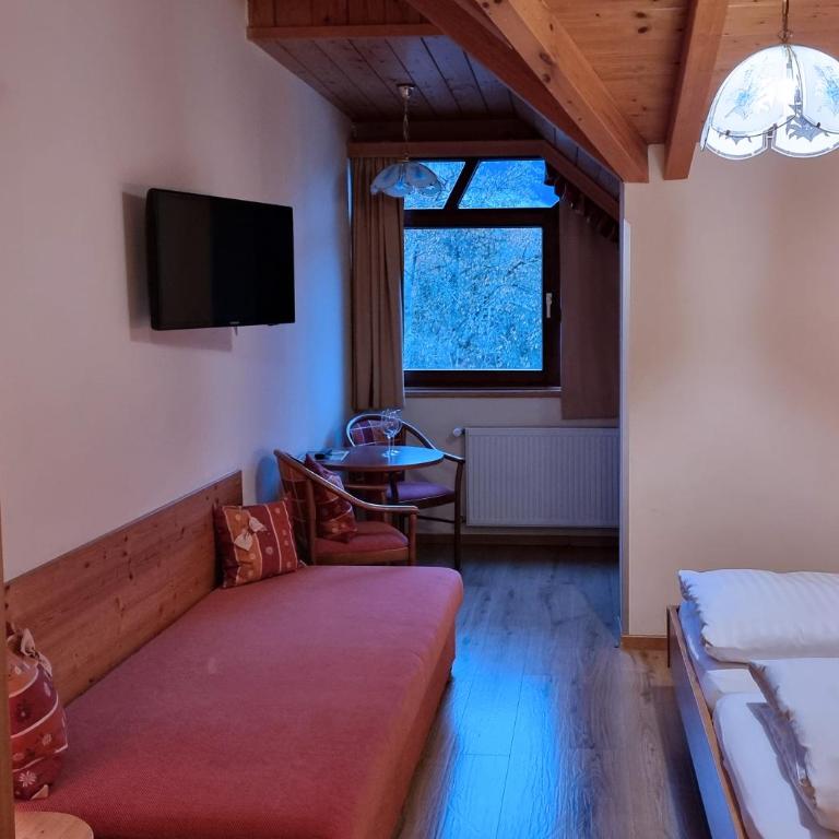 Karnischer Hof - Deluxe Doppelzimmer mit Balkon - 6