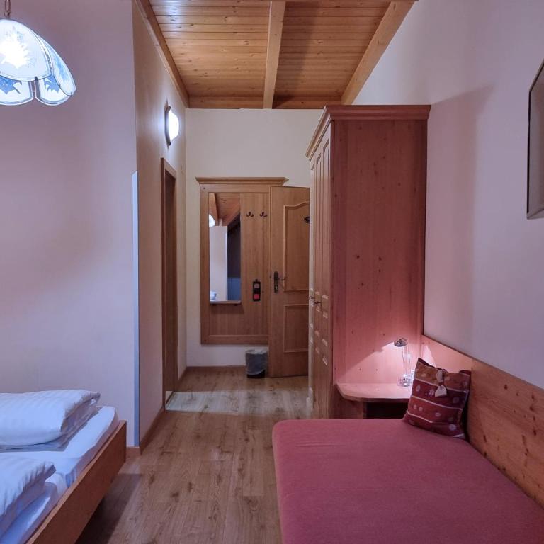 Karnischer Hof - Deluxe Doppelzimmer mit Balkon - 8