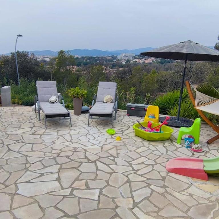 Belle villa avec vue imprenable. - Villa 3 Chambres - 7