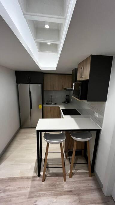 MiniSuite con ubicación estratégica en Monteserrín - One-Bedroom Apartment - 10