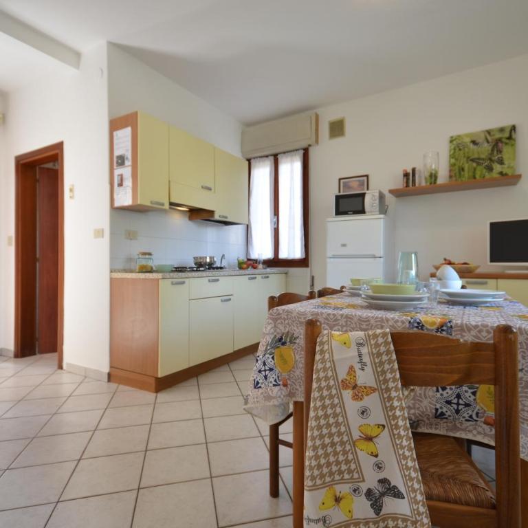 Villaggio Le Palme - Appartamento con 2 Camere da Letto e Giardino - 6