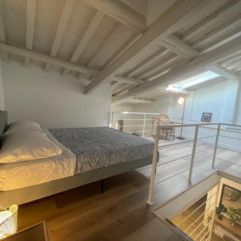 Corte Santa Caterina in Florence - Three-Bedroom Apartment - 14
