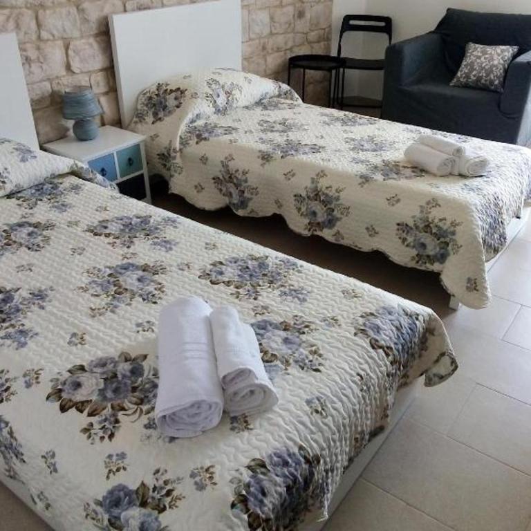 Casa Alecci 1820 - Camera Tripla con Bagno Privato - 2