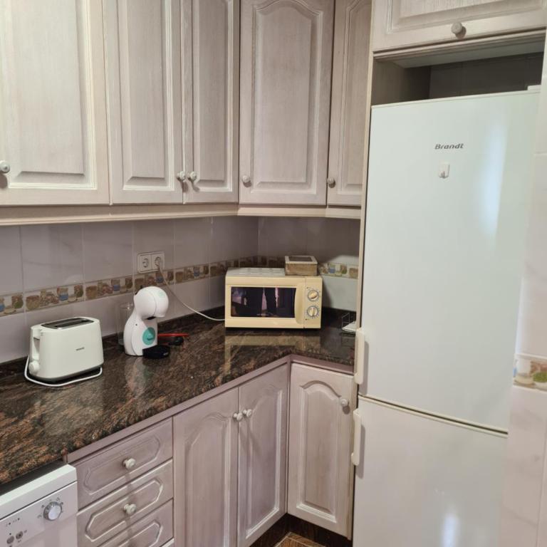 El Faro Albir - One-Bedroom Apartment - 45