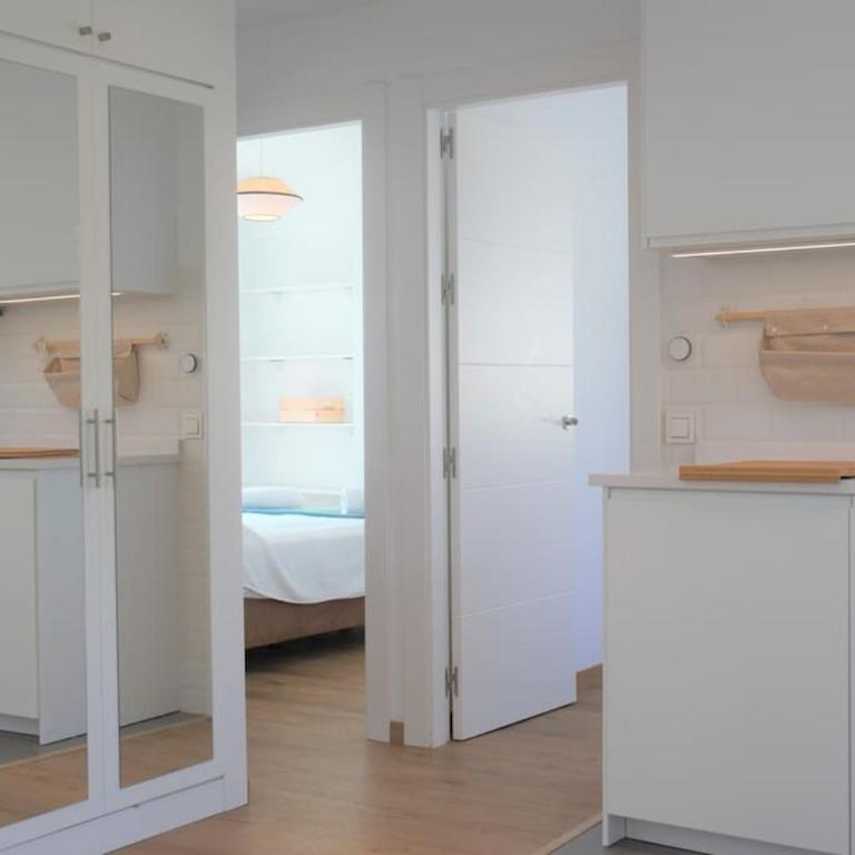 Mercedes Torremolinos Central 2 Bedroom, Sea Views - Apartamento de 2 dormitorios - 13