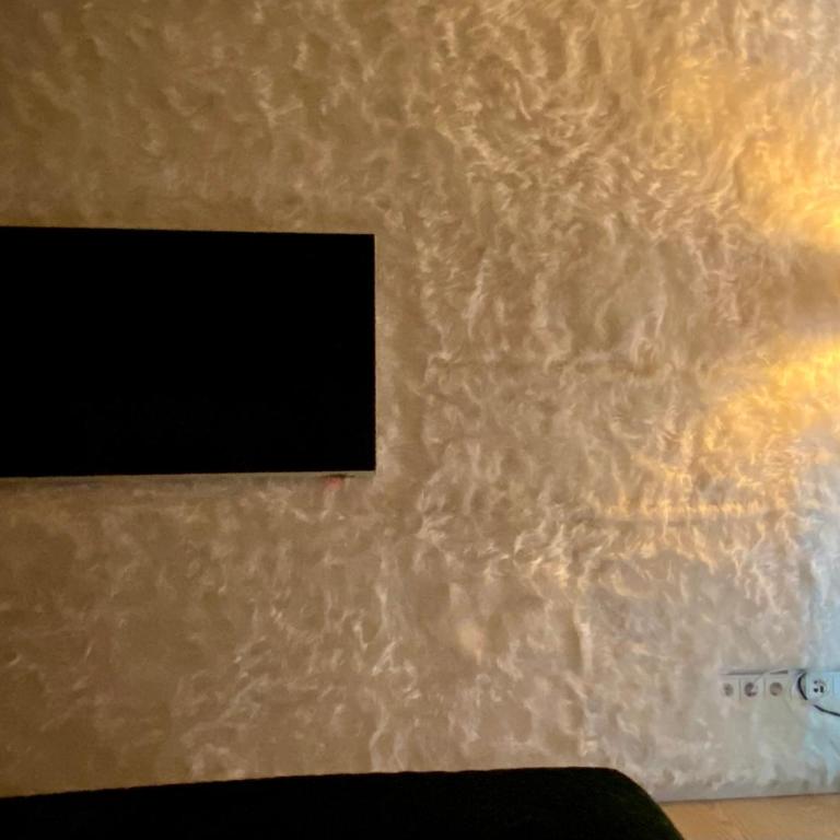 ALPEN-PANORAMA SUITE - Einzigartige Privatsuite hoch über München, 12tes OG, Alpenblick, Loggia, Whirlpool, 15 Minuten zum Zentrum, Ruhe und Erholung in der Stadt München für privat und geschäftlich Reisende - Doppelzimmer mit Bergblick - 25
