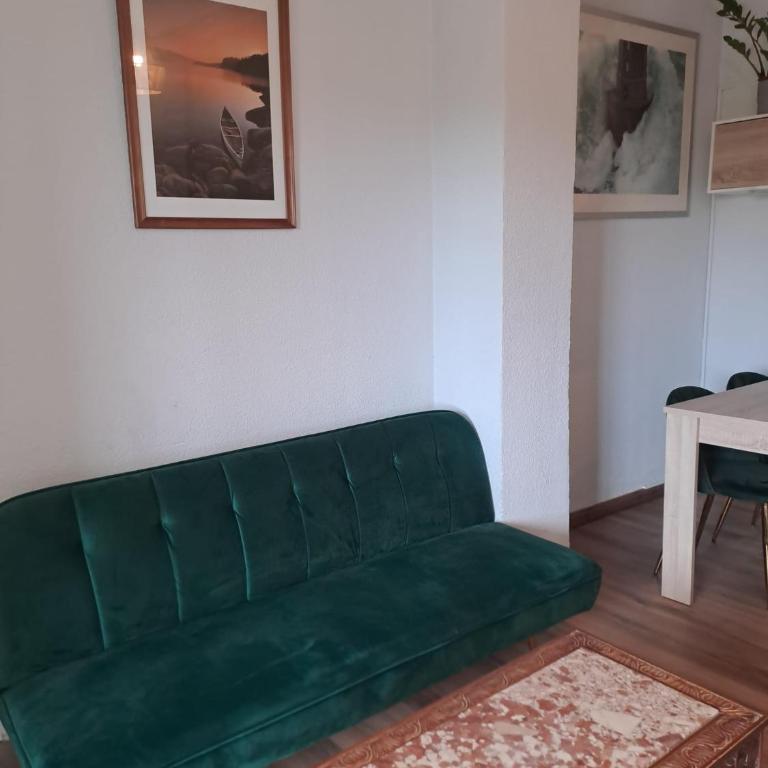 Cosmopolita Madrid zona Céntrica - Three-Bedroom Apartment - 17