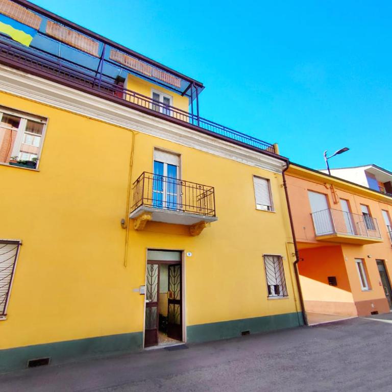 Alba la capitale delle Langhe - Appartamento con 2 Camere da Letto - 24