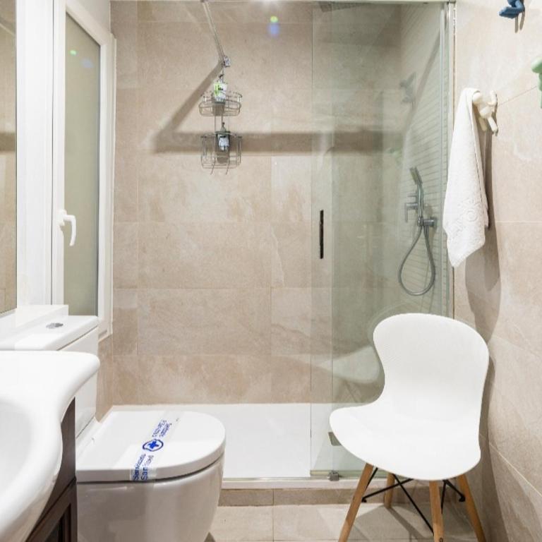 Lujoso y amplio piso con 5 habitaciones - Apartamento - 30