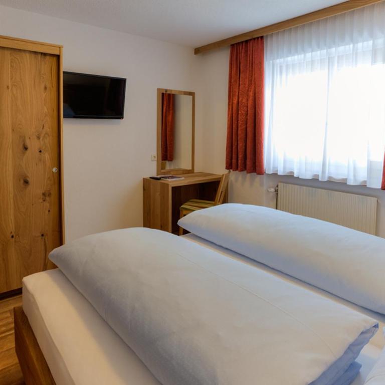 Haus Bickel - Standard Apartment mit 2 Schlafzimmern - 10