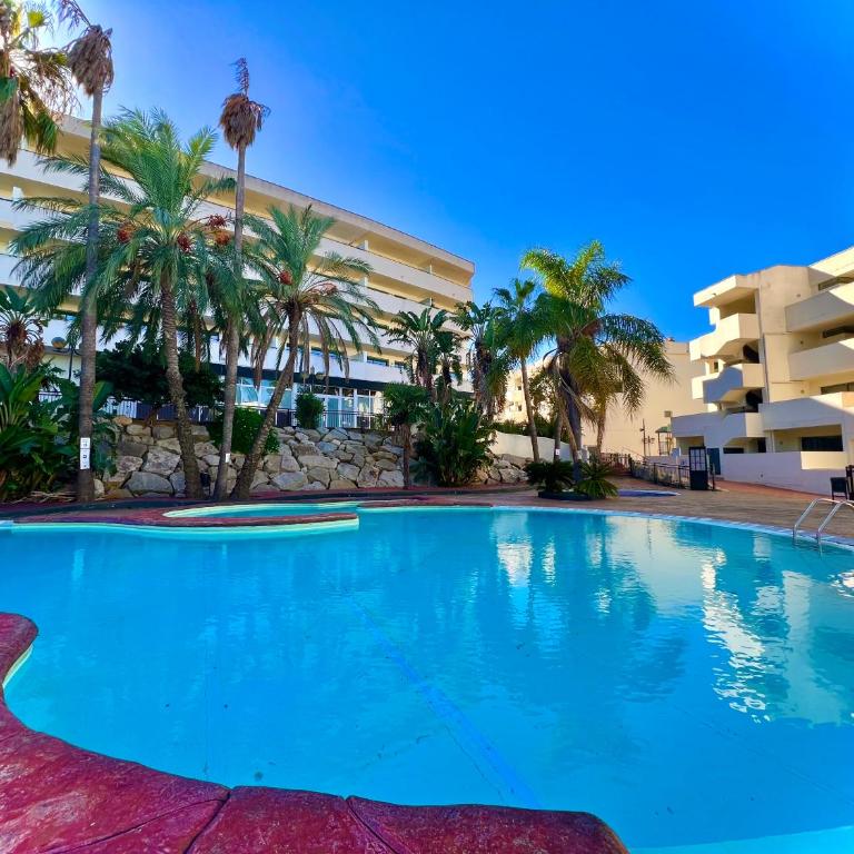 Apartamento para 6 a 5 min Port Aventura en Hotel Festival Village - Apartamento de 2 dormitorios - 21
