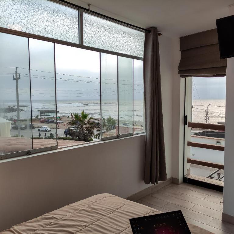 Hospedaje Nuna - Playa Huanchaco - Double Room with Sea View - 24